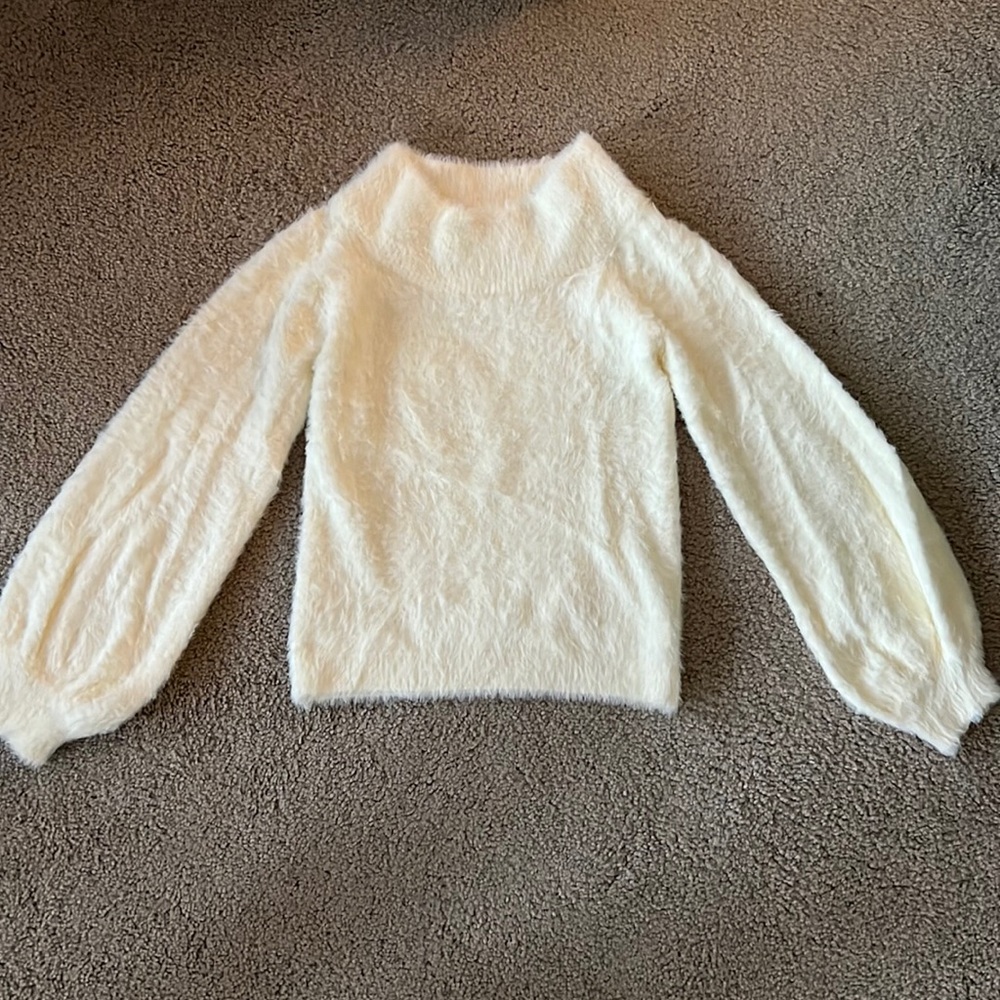 Cream cropped sweater